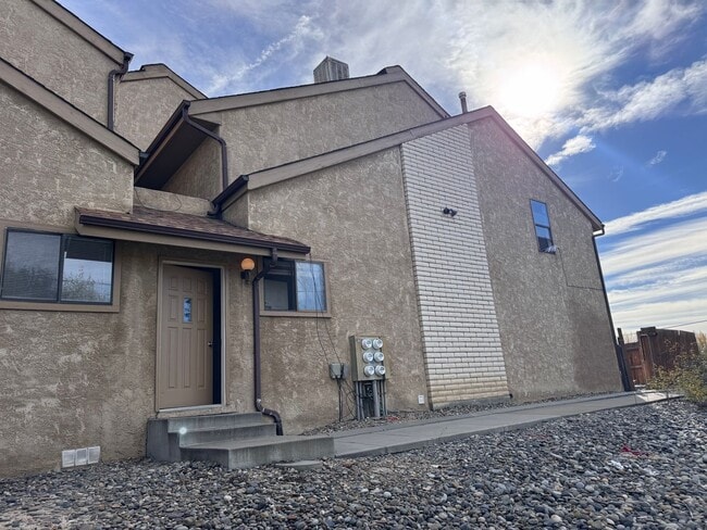 property at 551 Garfield Dr