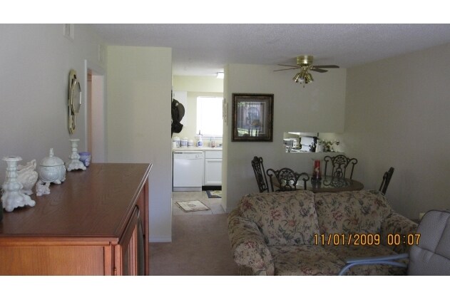 Country Club Apartments in Pascagoula, MS - Building Photo