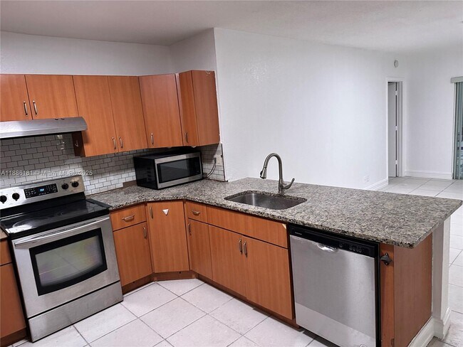 3751 NW 115th Ave in Coral Springs, FL - Building Photo - Building Photo