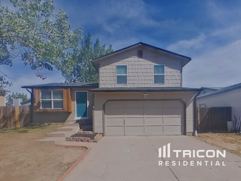 1725 Doherty Rd in Colorado Springs, CO - Building Photo