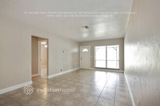 3207 SW 48th Ave in Hollywood, FL - Building Photo - Building Photo