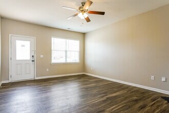 21 Relict Dr in Clayton, NC - Building Photo - Building Photo