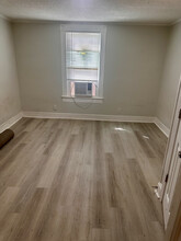 1408 Washington St in Danville, VA - Foto de edificio - Building Photo