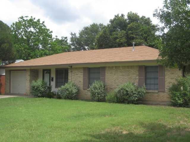 1514 Glencrest Dr in Austin, TX - Foto de edificio