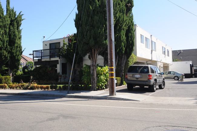 1314-1320 Poplar Ave in Sunnyvale, CA - Building Photo - Building Photo