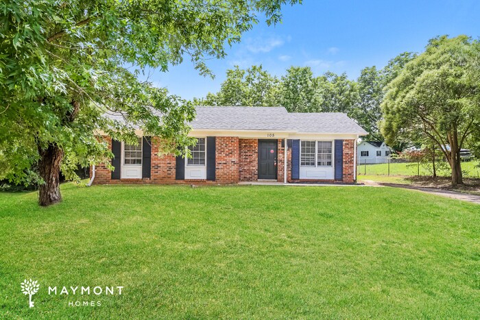 105 Lasalle Pl in Simpsonville, SC - Building Photo