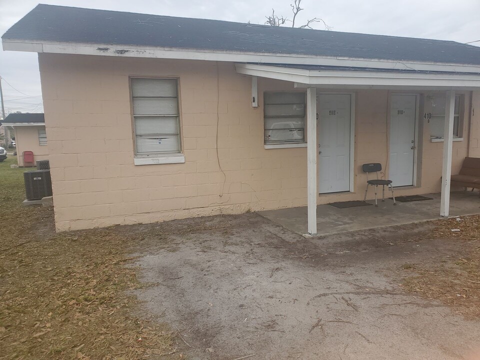 410 SW 2nd St in Mulberry, FL - Building Photo