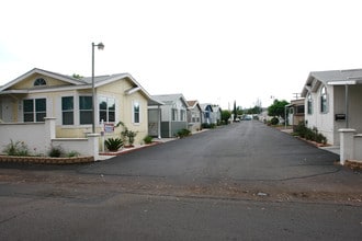 Westwinds Mobile Home Park in Escondido, CA - Building Photo - Building Photo