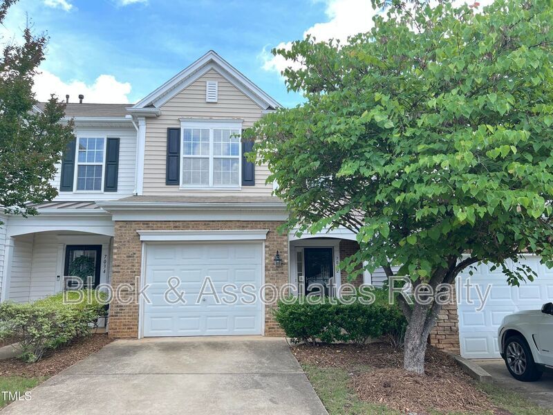 7032 Racine Way in Raleigh, NC - Building Photo
