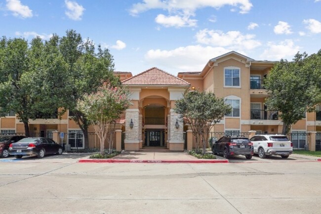 Villas of Mission Bend - Senior Living in Plano, TX - Foto de edificio - Building Photo