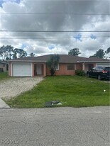 4507 14th St SW in Lehigh Acres, FL - Building Photo