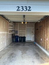 2332 Overlook Ct in Naperville, IL - Foto de edificio - Building Photo