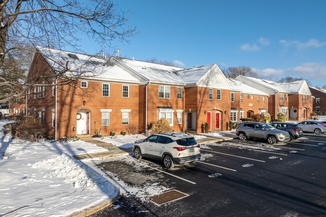 Goshen Commons in West Chester, PA - Building Photo