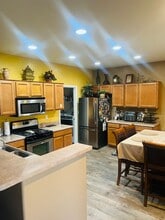 6518 S 71st Dr in Phoenix, AZ - Building Photo - Building Photo