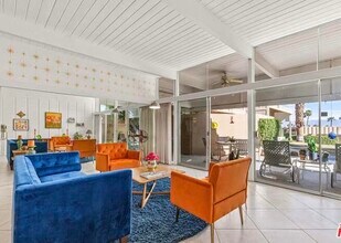 161 Sandpiper St in Palm Desert, CA - Foto de edificio - Building Photo