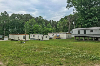 Capri Mobile Home Community in Ringgold, GA - Building Photo - Primary Photo