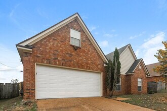 5637 Morning Flower Dr in Memphis, TN - Building Photo - Building Photo