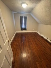 133 Cleveland St in Providence, RI - Building Photo - Building Photo