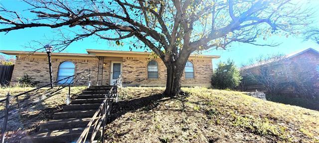 4124 Arroyo Trail in Lake Worth, TX - Building Photo