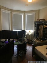 1197 Commonwealth Ave in Boston, MA - Building Photo