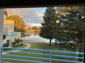 14500 Las Palmas Dr in Bakersfield, CA - Building Photo