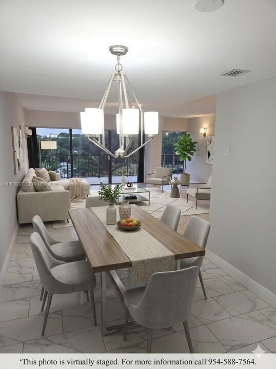 1800 NE 114th St in Miami, FL - Building Photo