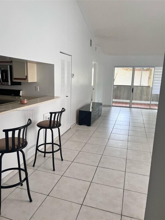 13903 SW 93rd Ln in Miami, FL - Building Photo