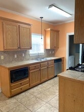 808 Meadow Bend Dr in Baton Rouge, LA - Building Photo - Building Photo