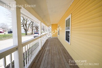 2225 Broad St in New Castle, IN - Building Photo - Building Photo