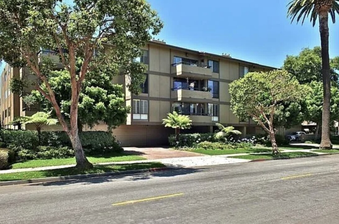 2538 E 2nd St, Unit 107 in Long Beach, CA - Building Photo