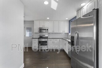 1010 Newton St in Denver, CO - Building Photo - Building Photo