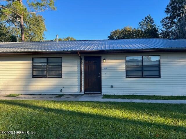 901 Epperson Ln in Starke, FL - Building Photo