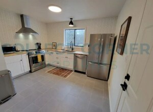 285 Crepe Myrtle Cir in Winston-Salem, NC - Foto de edificio - Building Photo