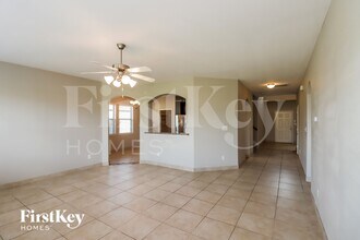 5906 Watford Bend in Rosenberg, TX - Foto de edificio - Building Photo