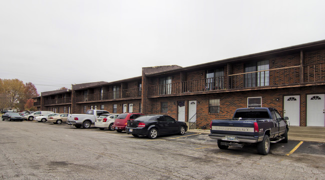 Eastland Terrace Apartments in Henderson, KY - Foto de edificio - Building Photo