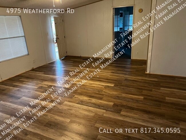 4975 Weatherford Rd in Midlothian, TX - Building Photo - Building Photo