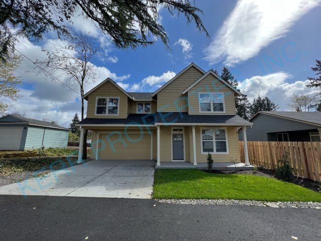 13118 SE 21st Ave in Milwaukie, OR - Building Photo