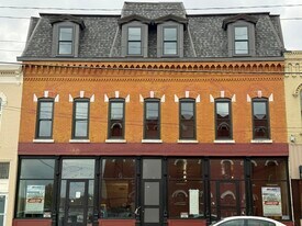 106 E Erie St in Albion, MI - Building Photo