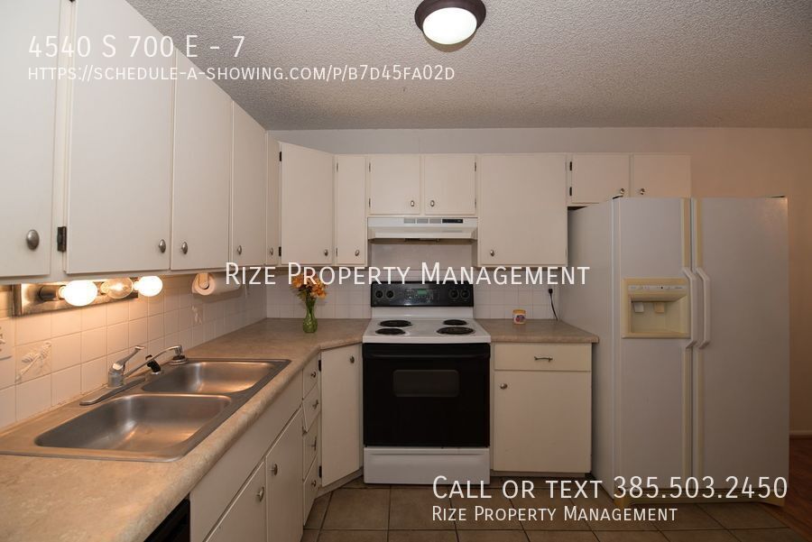 4540 S 700 E in Murray, UT - Building Photo