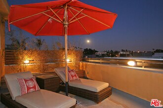 2216 Main St in Santa Monica, CA - Building Photo - Building Photo