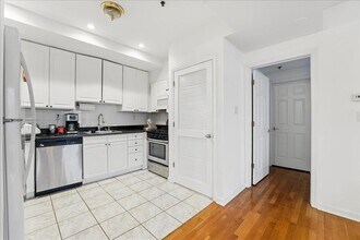 119 Madison St in Hoboken, NJ - Building Photo - Building Photo