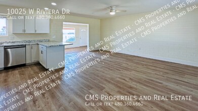 10025 W Riviera Dr in Sun City, AZ - Building Photo - Building Photo