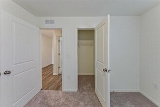 1812 NW 24th Terrace in Cape Coral, FL - Building Photo - Building Photo