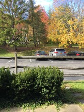 138 Deer Run, Unit 138 in Chappaqua, NY - Foto de edificio - Building Photo