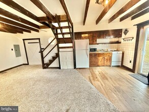 10622 Belmont Blvd in Lorton, VA - Building Photo - Building Photo