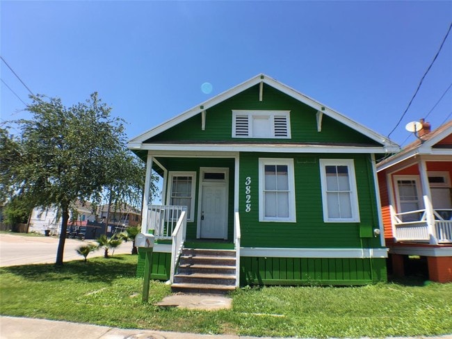 property at 3824 Avenue M 1/2