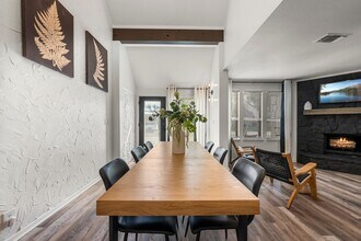 200 Free Rein in Horseshoe Bay, TX - Building Photo - Building Photo