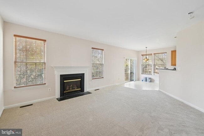 property at 8712 Tarrytown Ct