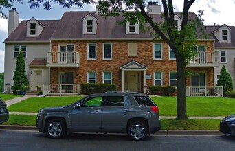 2933 Cimarron Trl in Madison, WI - Foto de edificio - Building Photo