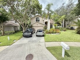 1966 Fishermens Bend in Palm Harbor, FL - Building Photo